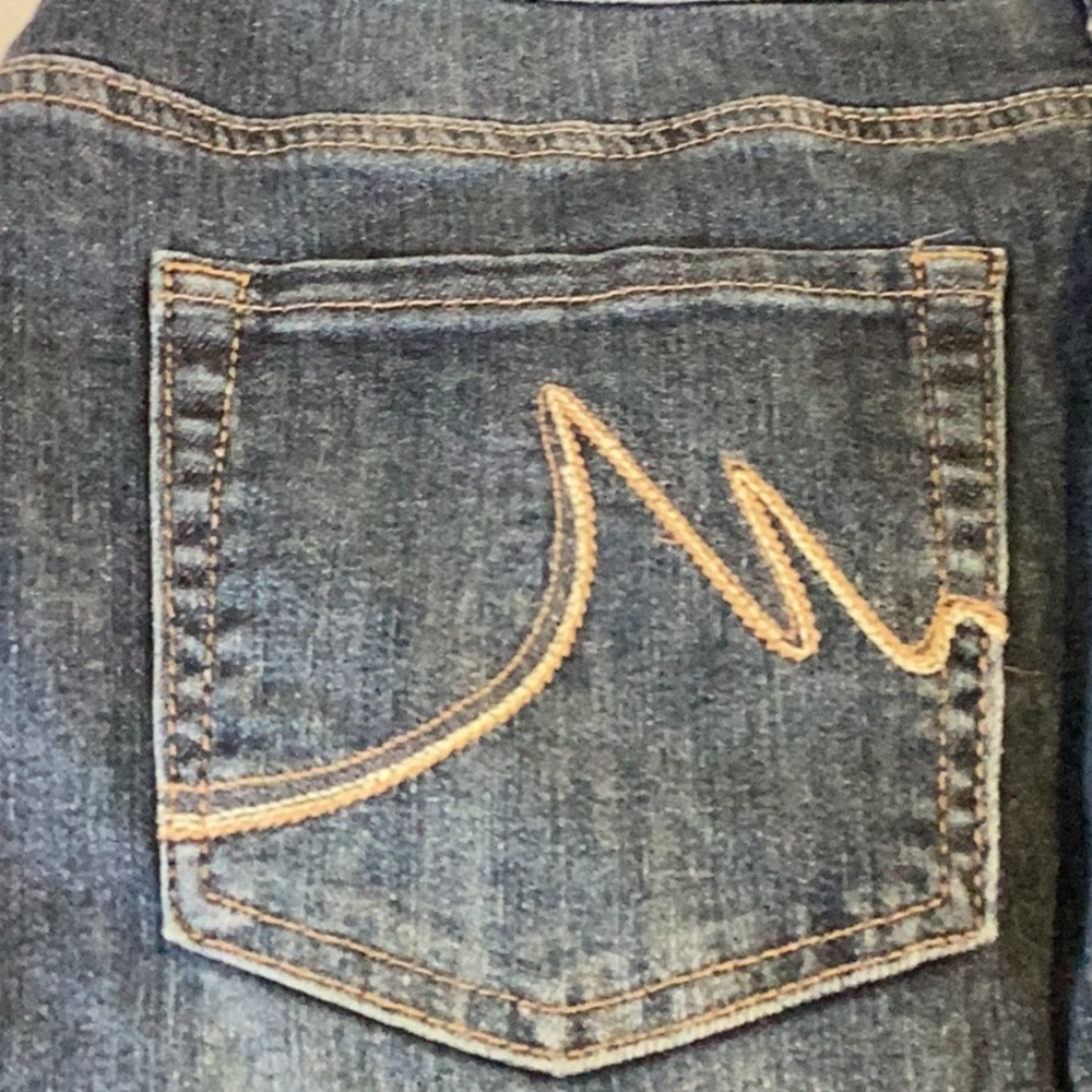 Dark Blue Maurice’s Jeans. - Picture 2 of 9